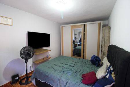 Casa à venda com 339m², 3 quartos e 7 vagas Casa à venda com 339m², 3 quartos e 7 vagasQuarto 3