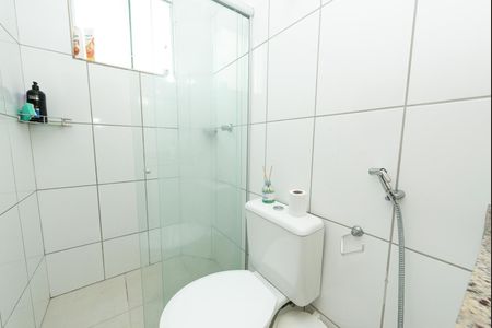 Apartamento à venda com 65m², 2 quartos e 2 vagas Apartamento à venda com 65m², 2 quartos e 2 vagasBanheiro