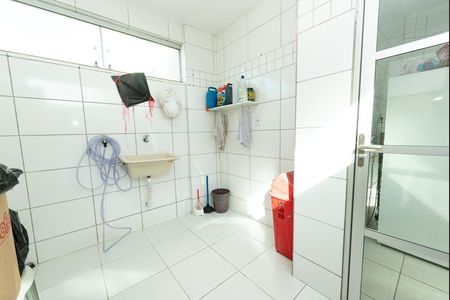 Apartamento à venda com 65m², 2 quartos e 2 vagas Apartamento à venda com 65m², 2 quartos e 2 vagasÁrea de Serviço