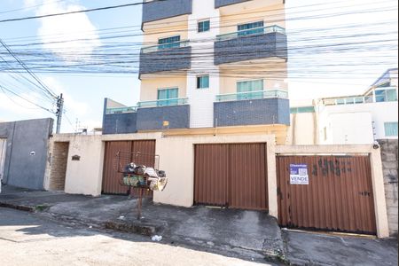 Apartamento à venda com 65m², 2 quartos e 2 vagas Apartamento à venda com 65m², 2 quartos e 2 vagasPlaca instalada com o codigo RXDE-95 no dia 19-06-2026