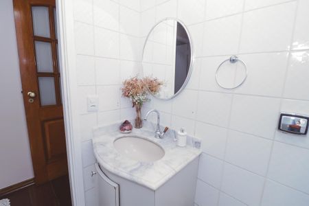 Apartamento à venda com 153m², 4 quartos e 2 vagas Apartamento à venda com 153m², 4 quartos e 2 vagasBanheiro