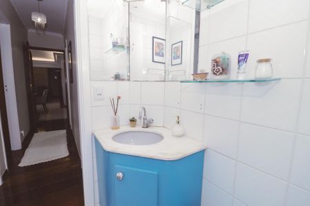 Apartamento à venda com 153m², 4 quartos e 2 vagas Apartamento à venda com 153m², 4 quartos e 2 vagasBanheiro