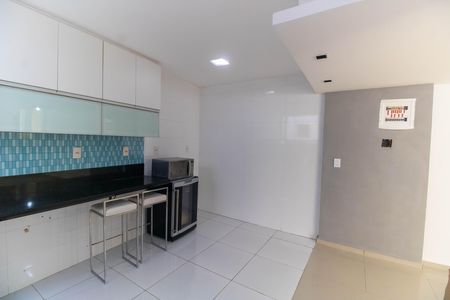 Casa à venda com 80m², 2 quartos e sem vaga Casa à venda com 80m², 2 quartos e sem vagaCozinha