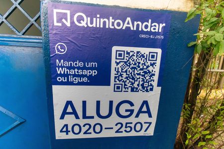 Casa à venda com 80m², 2 quartos e sem vaga Casa à venda com 80m², 2 quartos e sem vagaPlaquinha