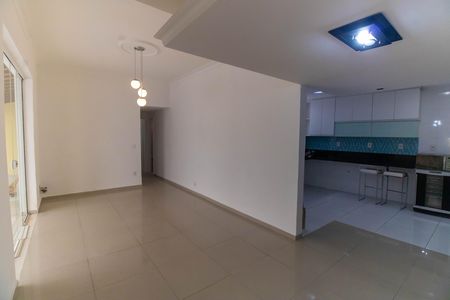 Sala de casa à venda com 2 quartos, 80m² em São Francisco, Niterói