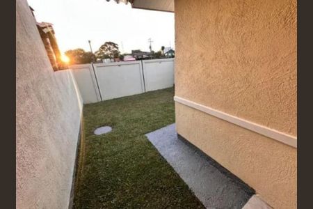 Casa de condomínio para alugar com 70m², 2 quartos e 2 vagas