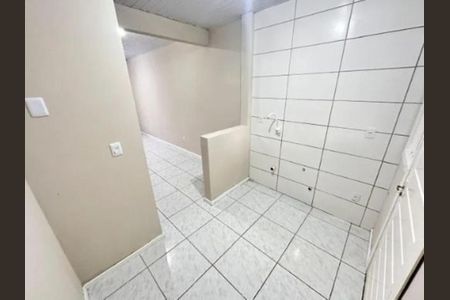 Casa de condomínio para alugar com 70m², 2 quartos e 2 vagas