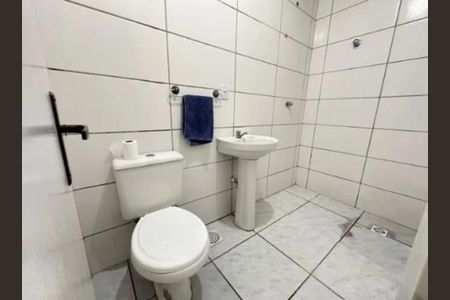 Casa de condomínio para alugar com 70m², 2 quartos e 2 vagas