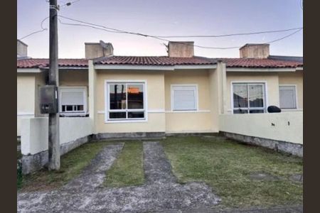 Casa de condomínio para alugar com 70m², 2 quartos e 2 vagas
