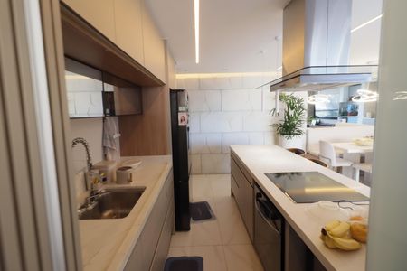 Apartamento à venda com 92m², 2 quartos e 2 vagasSala/Cozinha