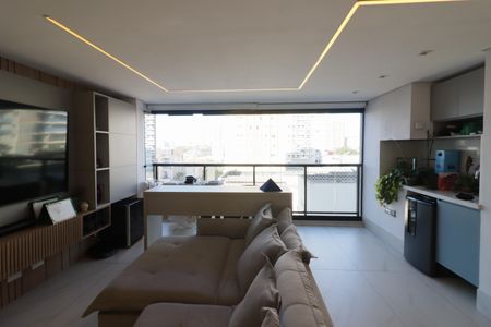 Apartamento à venda com 92m², 2 quartos e 2 vagasSala/Cozinha