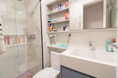 Apartamento à venda com 92m², 2 quartos e 2 vagasBanheiro da Suíte 1
