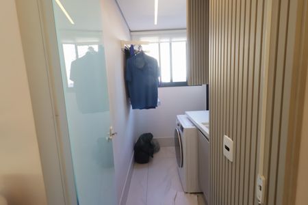 Apartamento à venda com 92m², 2 quartos e 2 vagasSala/Cozinha