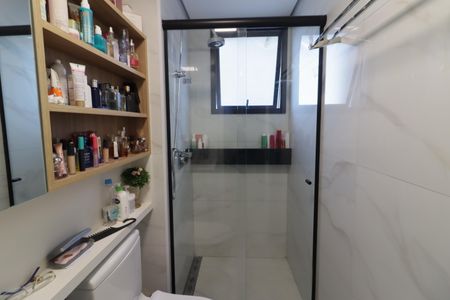 Apartamento à venda com 92m², 2 quartos e 2 vagasBanheiro da Suíte 2
