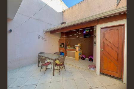 Casa para alugar com 250m², 3 quartos e 4 vagas Casa para alugar com 250m², 3 quartos e 4 vagasChurrasqueira