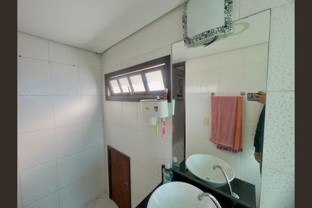 Casa para alugar com 250m², 3 quartos e 4 vagas Casa para alugar com 250m², 3 quartos e 4 vagasBanheiro 2