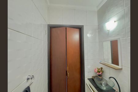 Casa para alugar com 250m², 3 quartos e 4 vagas Casa para alugar com 250m², 3 quartos e 4 vagasBanheiro 1