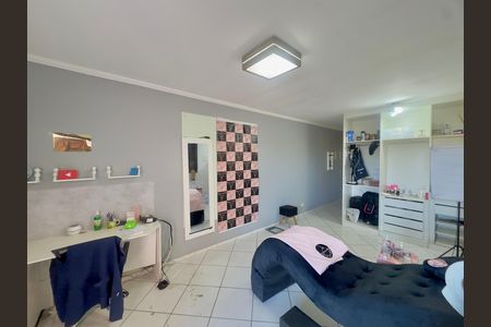 Casa para alugar com 250m², 3 quartos e 4 vagas Casa para alugar com 250m², 3 quartos e 4 vagasQuarto 4