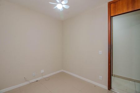 Quarto de apartamento para alugar com 2 quartos, 65m² em Jardim Carvalho, Porto Alegre