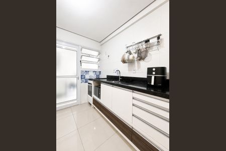 Cozinha de apartamento para alugar com 2 quartos, 220m² em Centro, Florianópolis