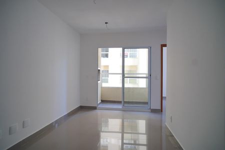 Sala de apartamento à venda com 2 quartos, 45m² em Costa E Silva, Porto Alegre