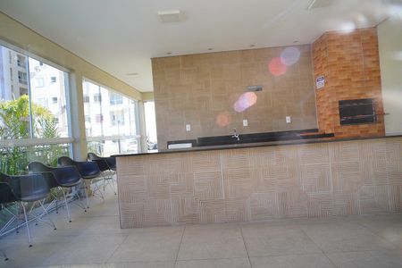 Apartamento à venda com 45m², 2 quartos e 1 vaga Apartamento à venda com 45m², 2 quartos e 1 vagaÁrea comum - Salão de festas