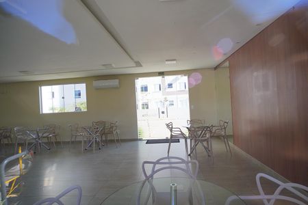 Apartamento à venda com 45m², 2 quartos e 1 vaga Apartamento à venda com 45m², 2 quartos e 1 vagaÁrea comum - Salão de festas