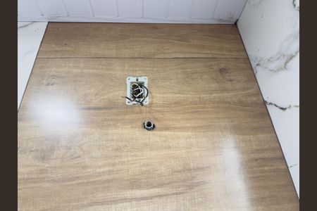 Banheiro da Suíte de casa para alugar com 2 quartos, 130m² em Vila Perola, Contagem