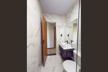 Casa para alugar com 130m², 2 quartos e 1 vaga Casa para alugar com 130m², 2 quartos e 1 vagaBanheiro da Suíte