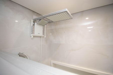 Apartamento para alugar com 62m², 2 quartos e 1 vaga Apartamento para alugar com 62m², 2 quartos e 1 vagaBanheiro da Suíte