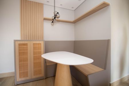 Apartamento para alugar com 62m², 2 quartos e 1 vaga Apartamento para alugar com 62m², 2 quartos e 1 vagaSala