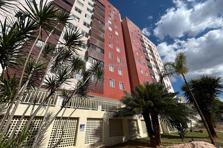 Apartamento para alugar com 62m², 2 quartos e 1 vaga Apartamento para alugar com 62m², 2 quartos e 1 vagaFachada