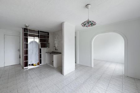 Apartamento para alugar com 2 quartos, 55m² em Cid Tiradentes, São Paulo