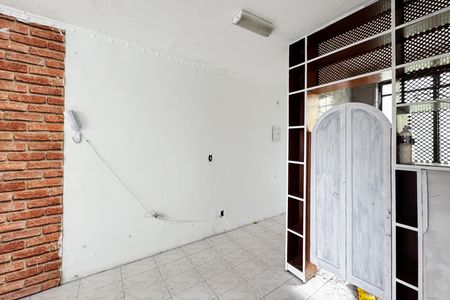 Cozinha de apartamento para alugar com 2 quartos, 55m² em Cid Tiradentes, São Paulo