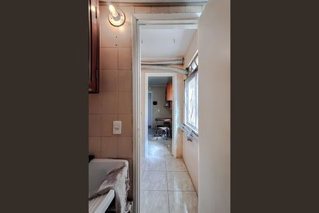 Apartamento à venda com 84m², 3 quartos e 1 vaga Apartamento à venda com 84m², 3 quartos e 1 vagaBanheiro de serviço
