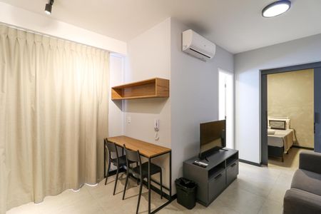 Apartamento à venda com 34m², 1 quarto e 1 vaga Apartamento à venda com 34m², 1 quarto e 1 vagaSala