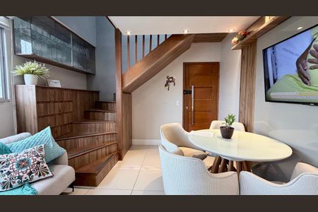 Apartamento à venda com 2 quartos, 140m² em Castelo, Belo Horizonte