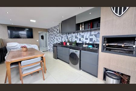 Apartamento à venda com 140m², 2 quartos e 2 vagas
