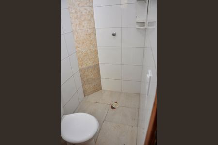 Casa para alugar com 50m², 1 quarto e sem vaga Casa para alugar com 50m², 1 quarto e sem vagaDetalhe - Banheiro Social