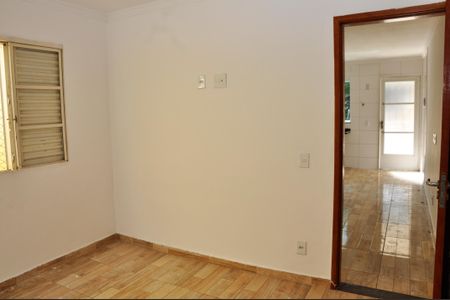 Casa para alugar com 50m², 1 quarto e sem vaga Casa para alugar com 50m², 1 quarto e sem vagaDetalhe - Quarto