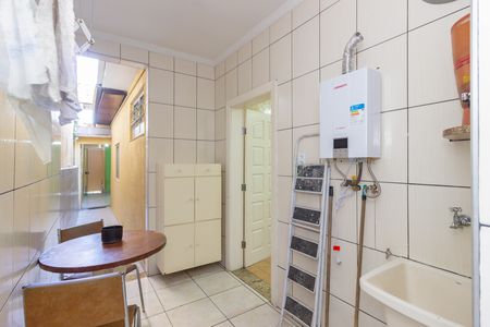 Casa para alugar com 136m², 2 quartos e 2 vagasLavanderia