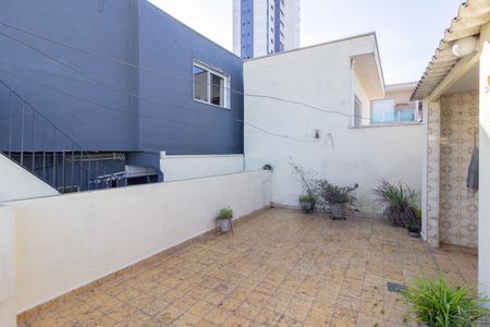 Casa para alugar com 136m², 2 quartos e 2 vagasQuintal Superior