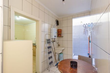 Casa para alugar com 136m², 2 quartos e 2 vagasLavanderia