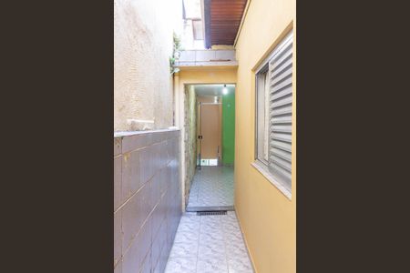 Casa para alugar com 136m², 2 quartos e 2 vagasCorredor Externo