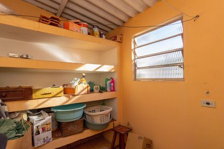 Casa para alugar com 136m², 2 quartos e 2 vagasCômodo Quintal Superior