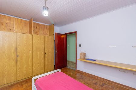 Casa para alugar com 136m², 2 quartos e 2 vagasQuarto 2