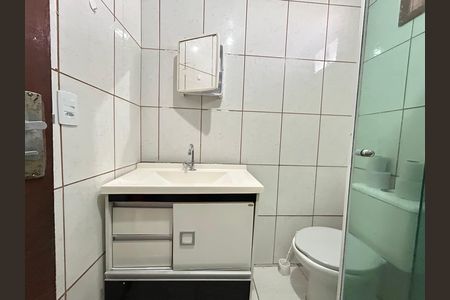 Casa para alugar com 60m², 2 quartos e 2 vagasBanheiro 