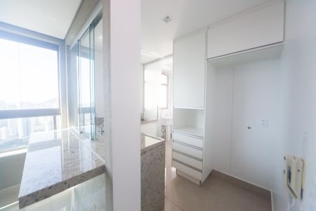 Apartamento à venda com 51m², 1 quarto e 2 vagas Apartamento à venda com 51m², 1 quarto e 2 vagasCozinha