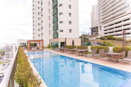 Apartamento à venda com 51m², 1 quarto e 2 vagas Apartamento à venda com 51m², 1 quarto e 2 vagasÁrea comum - Piscina