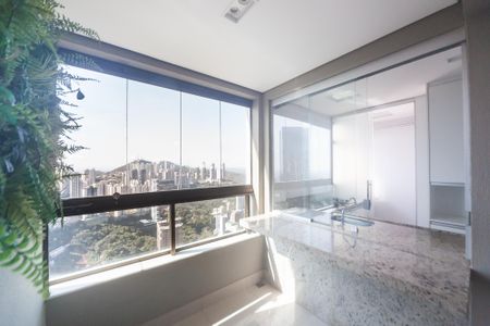 Apartamento à venda com 51m², 1 quarto e 2 vagas Apartamento à venda com 51m², 1 quarto e 2 vagasVaranda da Sala